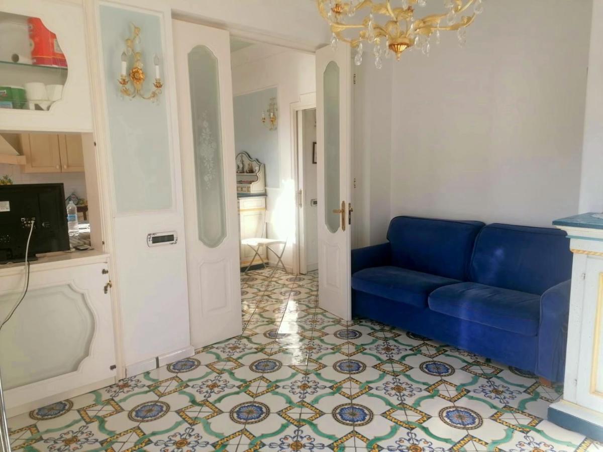 La Casa Di Rosa Apartment Sorrento Exterior photo